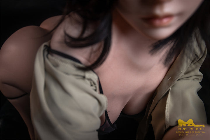 Irontech Doll 163 cm C Silicone -n​​yla