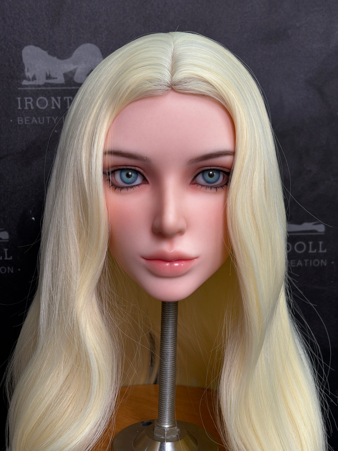 Poupée Irontech 164 cm Silicone - Bailey