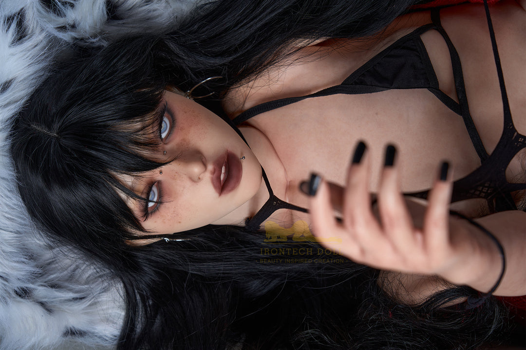 Irontech Doll 161 cm Minus Silicone - Vanessa