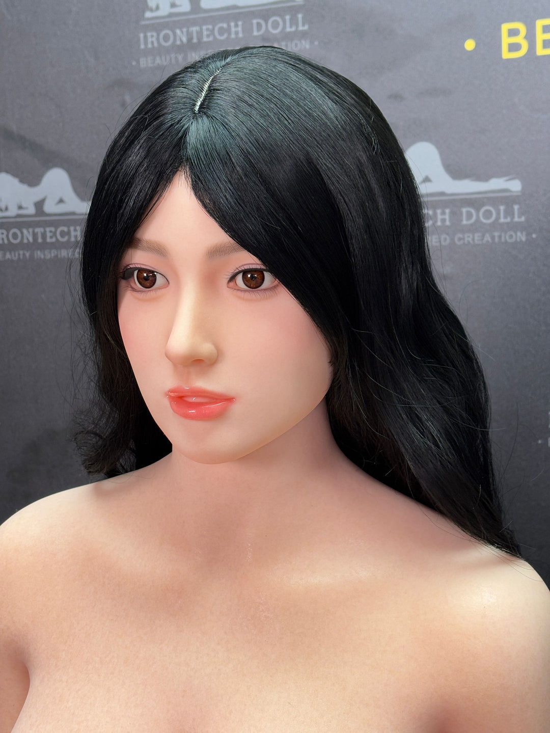 Poupée Irontech 164 cm Silicone - Miya
