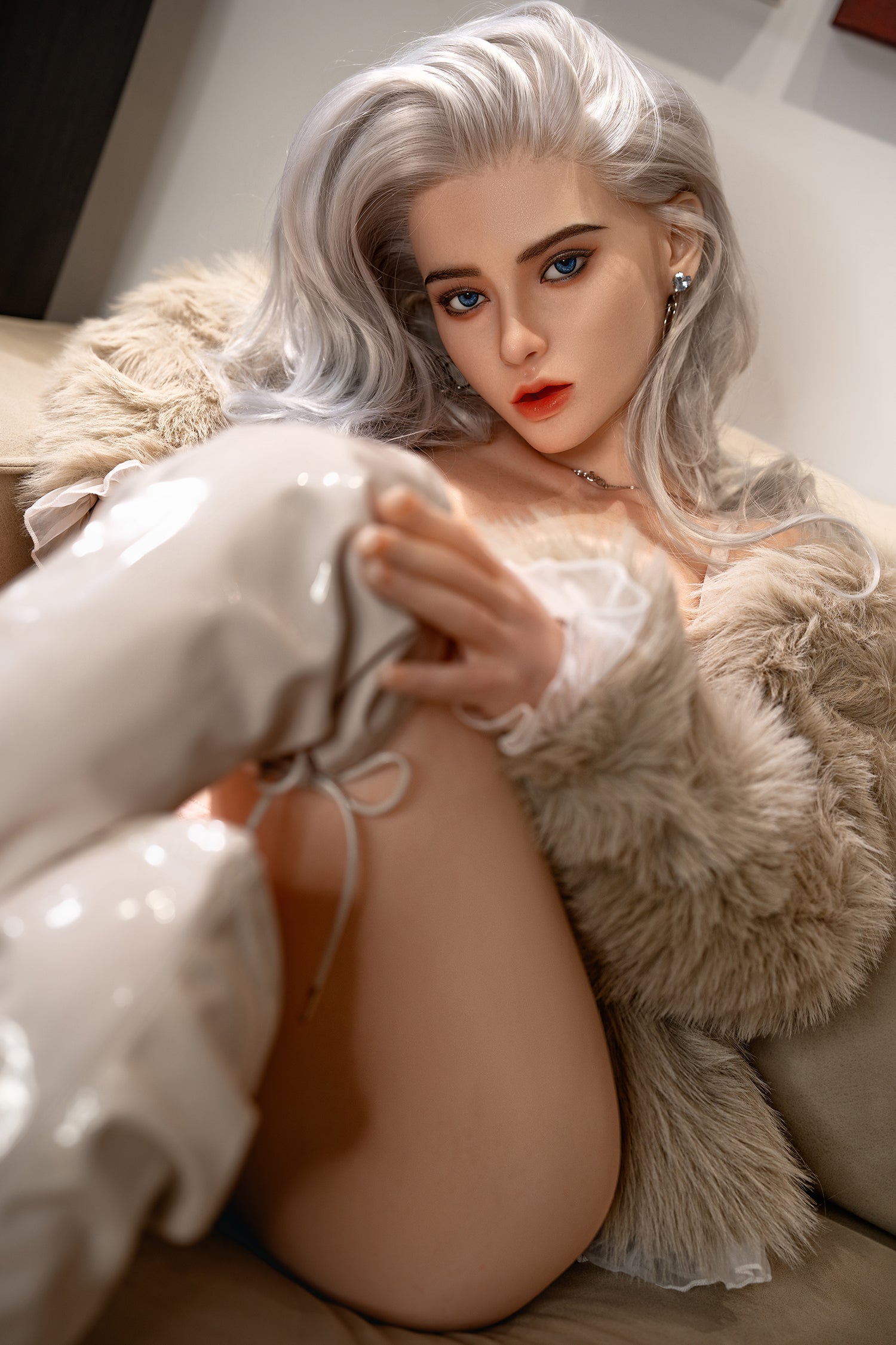 SY DOLL 164 CM D Hybrid - M06 (Moveable Jaw)