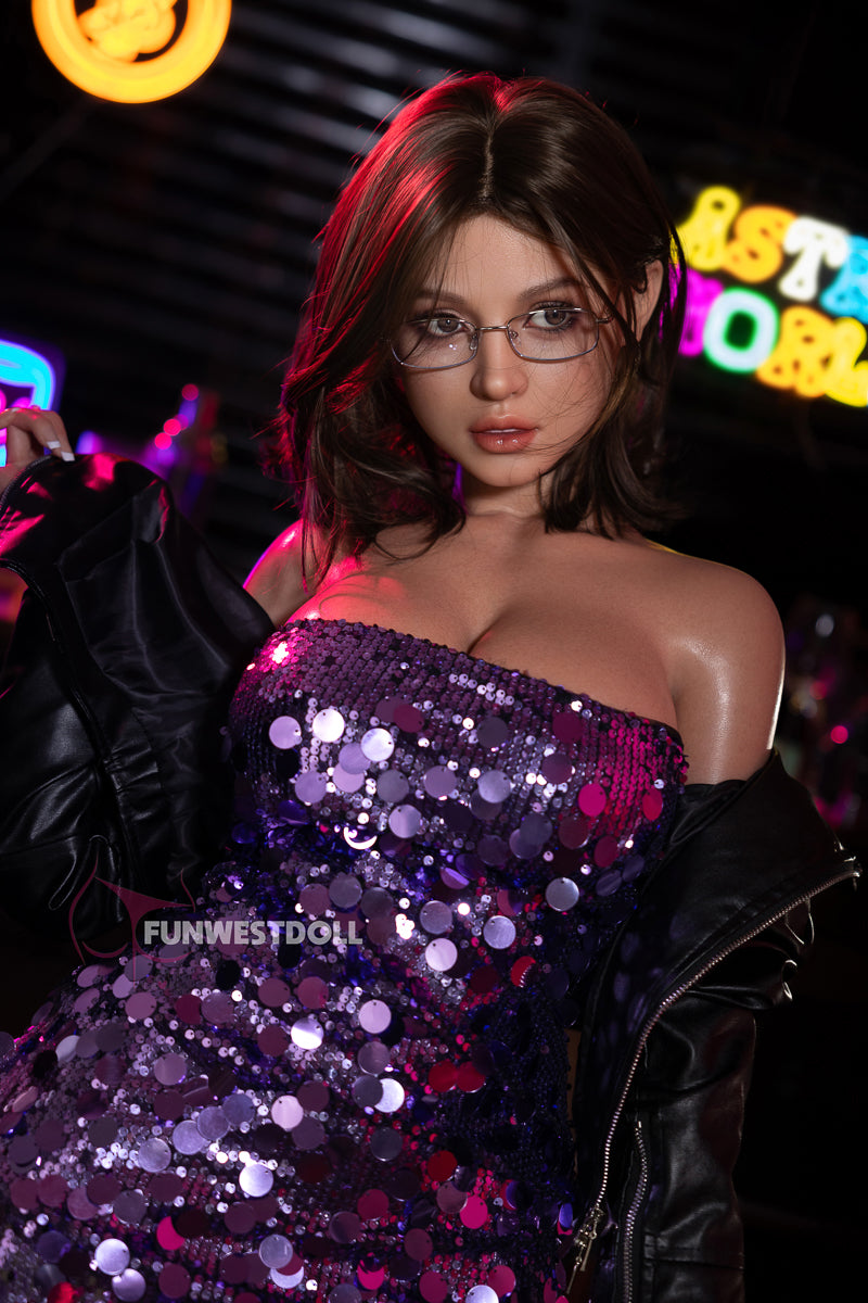 FunWest Doll 157 cm G Silicone - Lyra (Real Skin Texture)