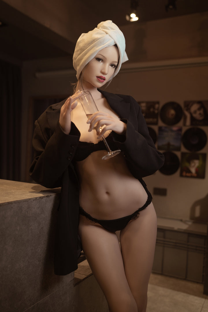 Zelex Doll Inspiration 175 cm E Silicone - Jennifer (Movable Jaws)