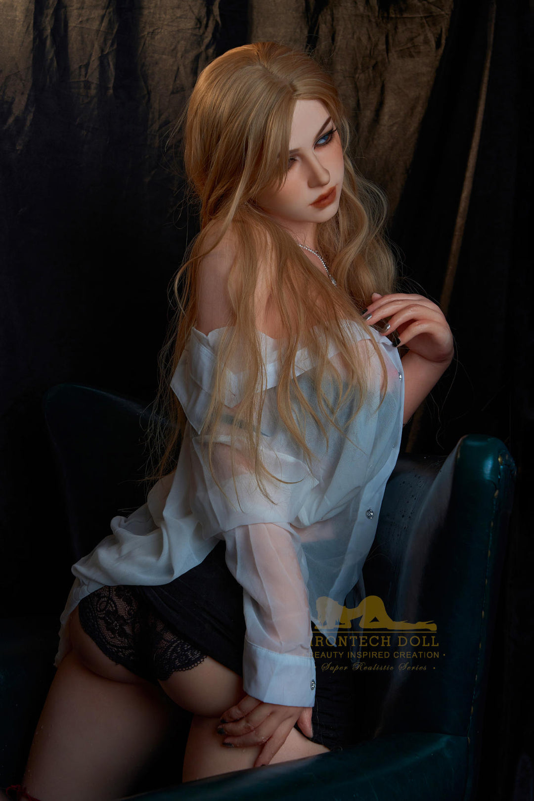 Irontech Doll 164 cm E Silicone - Flora with blonde hair and a white blouse.