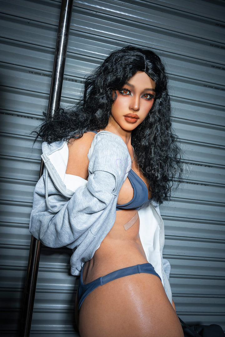 RealLady 170 cm C Silicone - Leixi V1