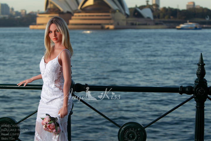 Poupée Angelkiss 165 cm Silicone - Maddison Sydney
