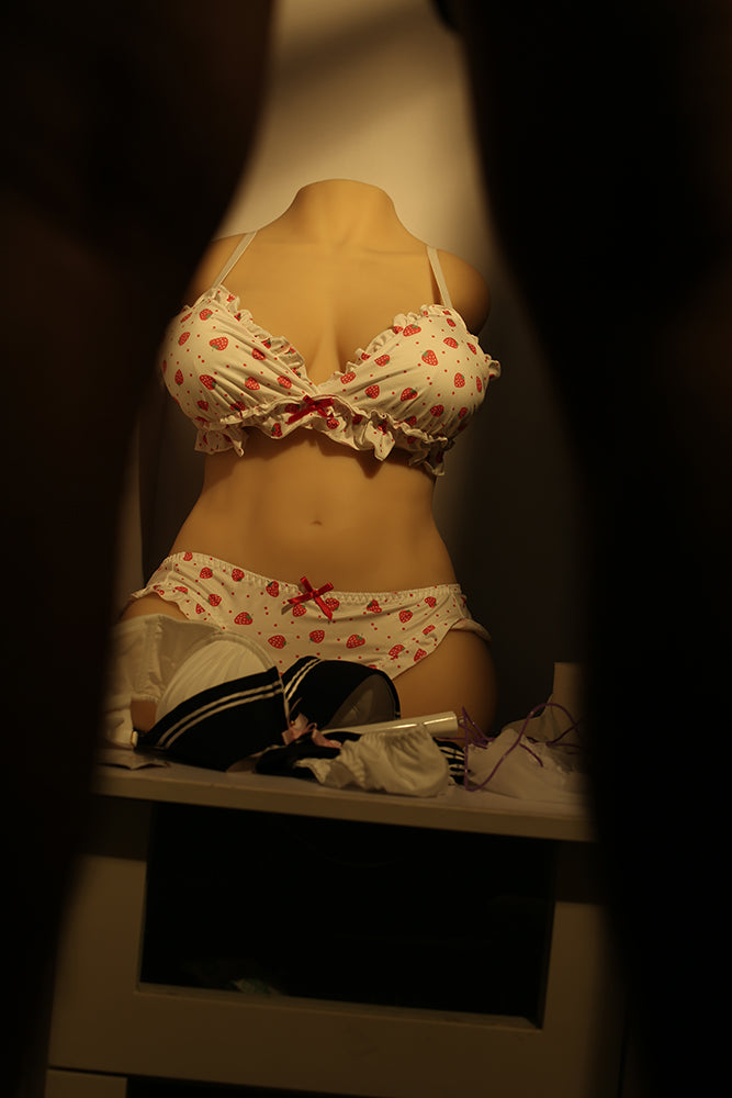 CLIMAX DOLL - Round Thigh TPE Torso