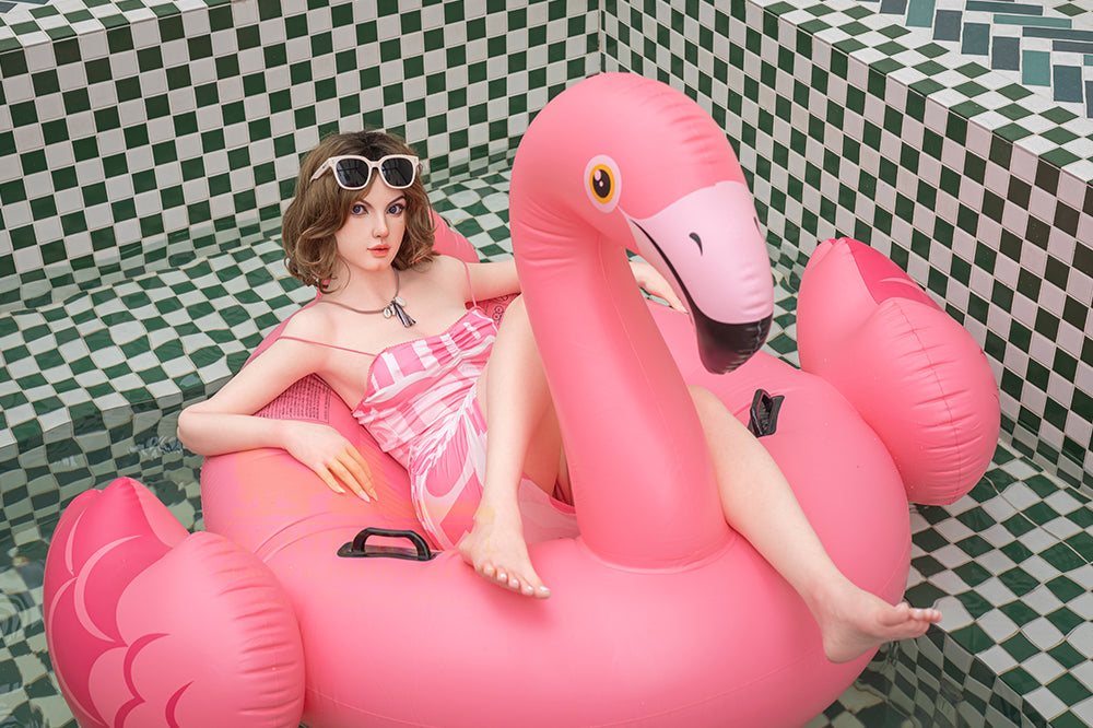 Poupée Irontech 163 cm C Silicone - Cerise